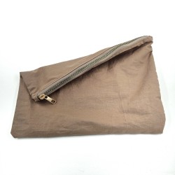 HAZIR CLUTCH ASTAR POPLİN FERMUARLI CEPLİ TOPRAK